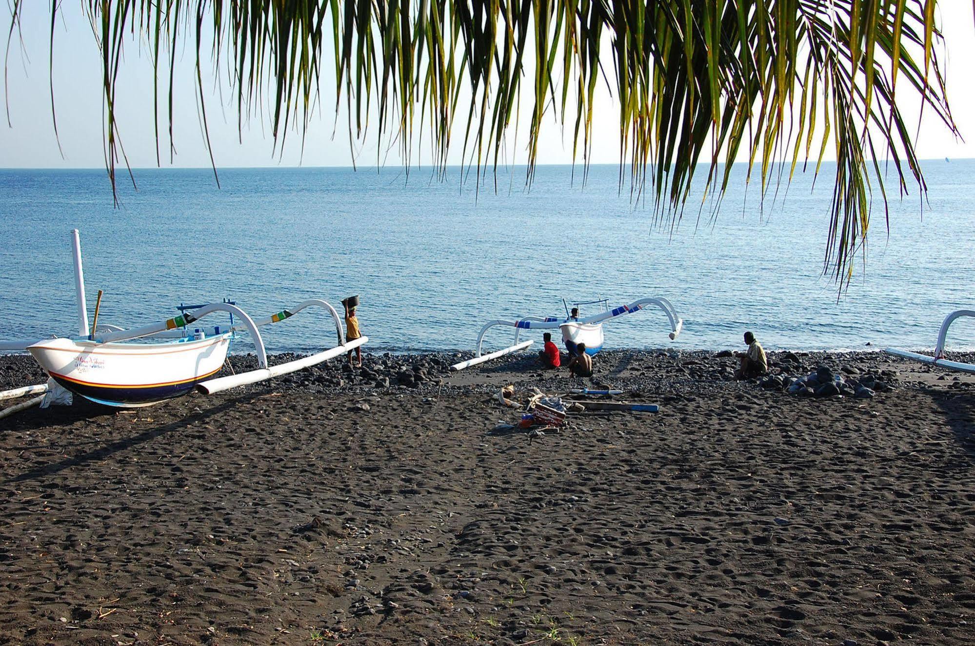 Bali Dive Resort And Spa Tulamben Exterior foto